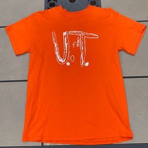 University of Tennessee “Homemade” shirt - Size M